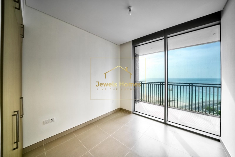 Remarkable unit |High Floor | Sea View | Tenanted Image5