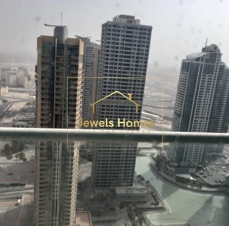 High floor | Remarkable  view| Motivated Landlord. Image1