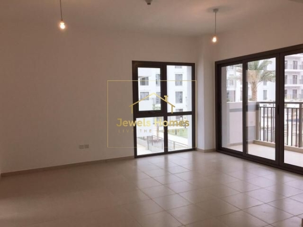 WELL MAINTAINED|POOL VIEW|BALCONY|RENTED|CALL NOW Image1