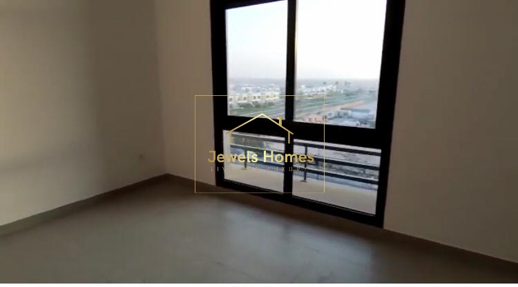 VACANT |BALCONY|MULTIPLE PAYMENTS|WELL MAINTAINED. Image3