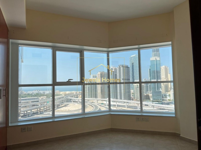 STUNNING APT|VACANT|AMAZINGLY FINISHED|CALL NOW. Image3