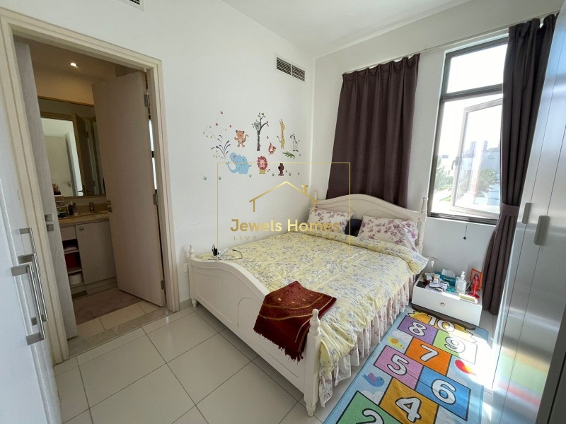 REAL LISTING|CORNER|3+STUDY+MAID'S|NEAR POOL & PARK Image6