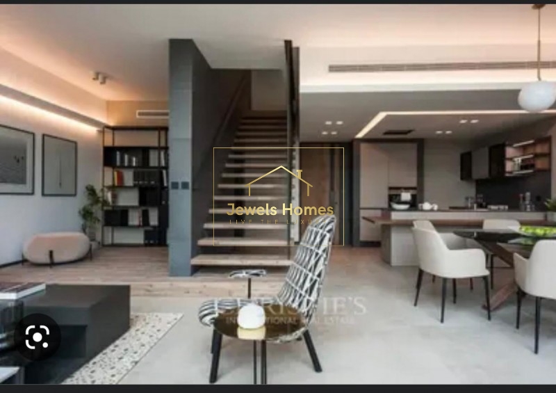 DUPLEX|BRAND NEW|HIGH END FINISHING|BEST LOCATION. Image6