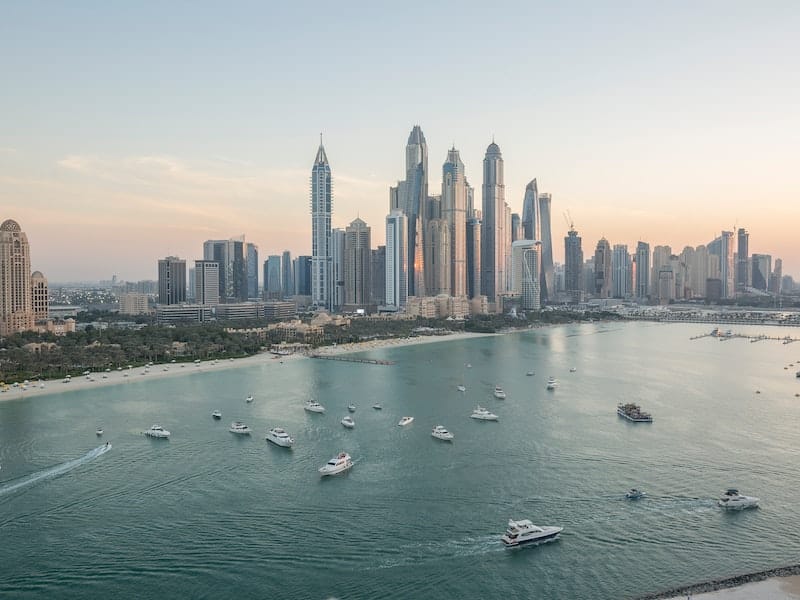 investing-in-dubais-waterfront-projects-a-wave-of-opportunity